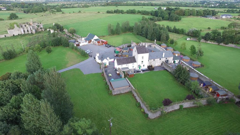 Galway Glamping Otel Tuam Dış mekan fotoğraf